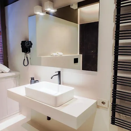 Virginia Madre - Boutique Guest House