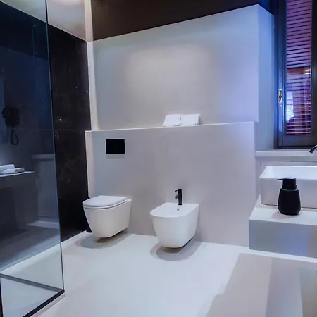 Virginia Madre Luxury ゲストハウス 4*