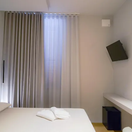 Virginia Madre - Boutique Guest House San Benedetto del Tronto