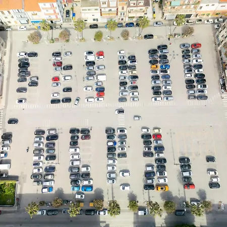 Virginia Madre Luxury