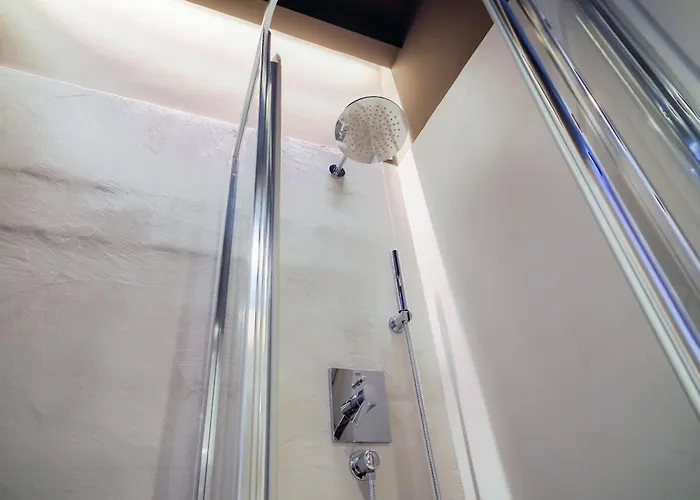 Virginia Madre Luxury - Boutique 招待所 圣贝内代托-德尔特龙托