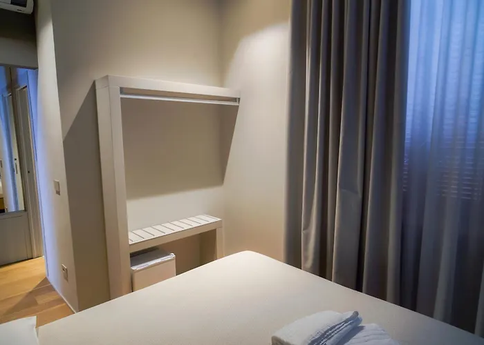 Virginia Madre Luxury - Boutique 招待所 圣贝内代托-德尔特龙托